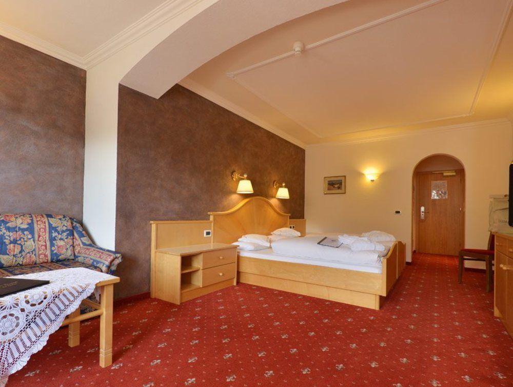 Hotel Diamant San Cassiano  Exterior photo